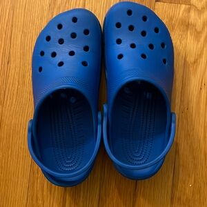 Crocs | Blue | Junior Size 6